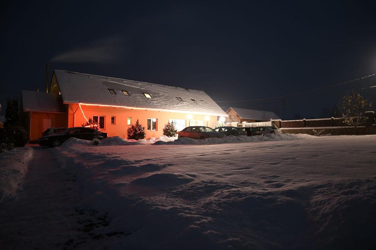 Pension Harmonia Miercurea Ciuc Exteriör bild